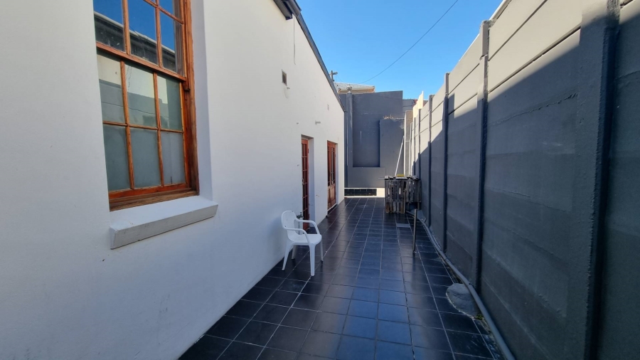 To Let commercial Property for Rent in Woodstock Western Cape